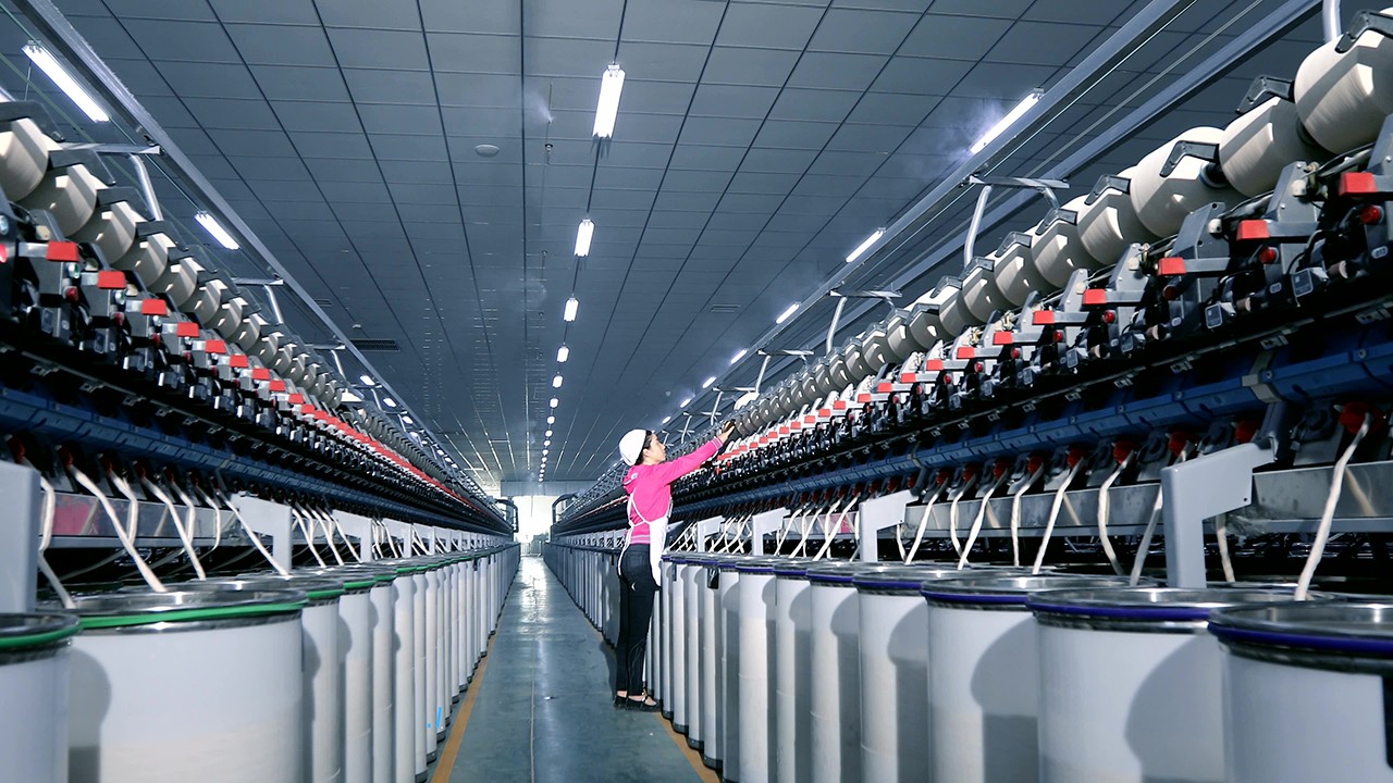 What Are the Functional Features of Frequency Converters in Modern Applications