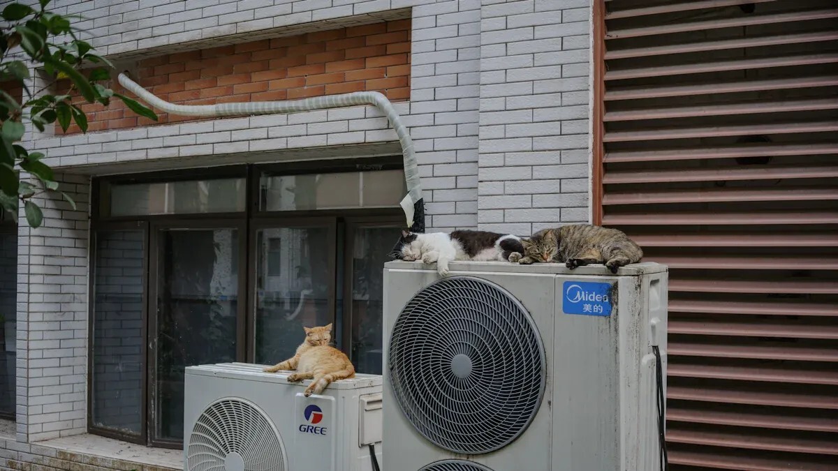 How VFDs Improve Efficiency in Air Compressors