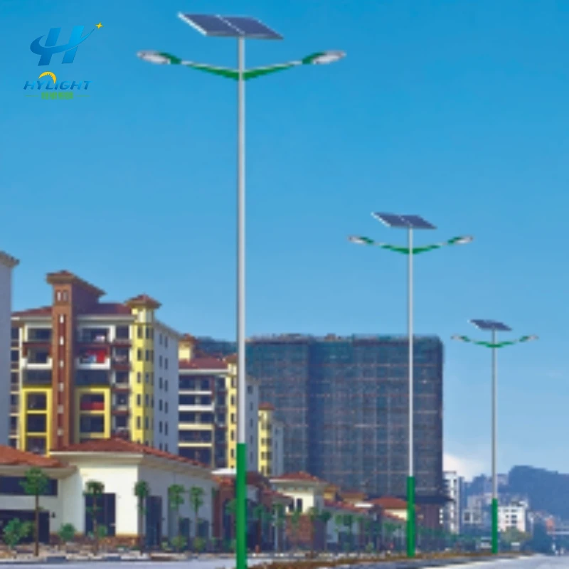 Poste de farola solar de acero galvanizado de doble brazo simple para exteriores