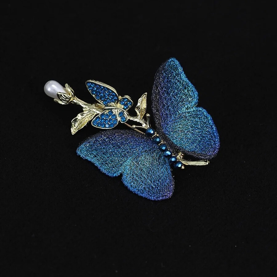 1750751830796044631858917376