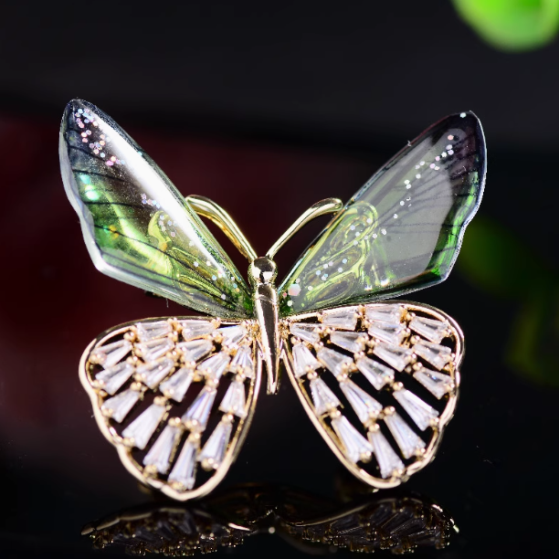 Broche Para Mujeres Elegant Flower Angel Wings Exquisite Butterfly Brooches for Women Clothes Brooch Pins Buckle Jewelry Gifts