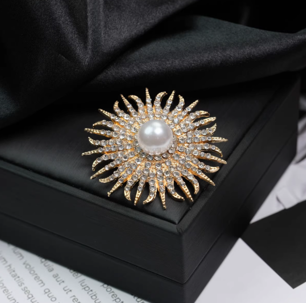 Fanyue Brooches Brooch Pin Temperamental Pearl Sunflower Wholesale Alloy Crystal Rhinestone High End Flower for Women