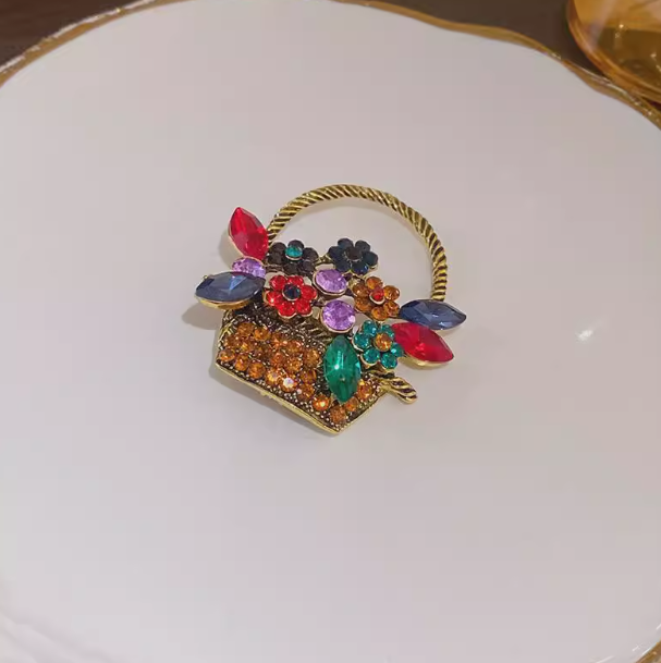 Popular New Special Design Korean Vintage Cute Flower Basket Color Diamond Big Size Fashion Jewelry Floral Brooches