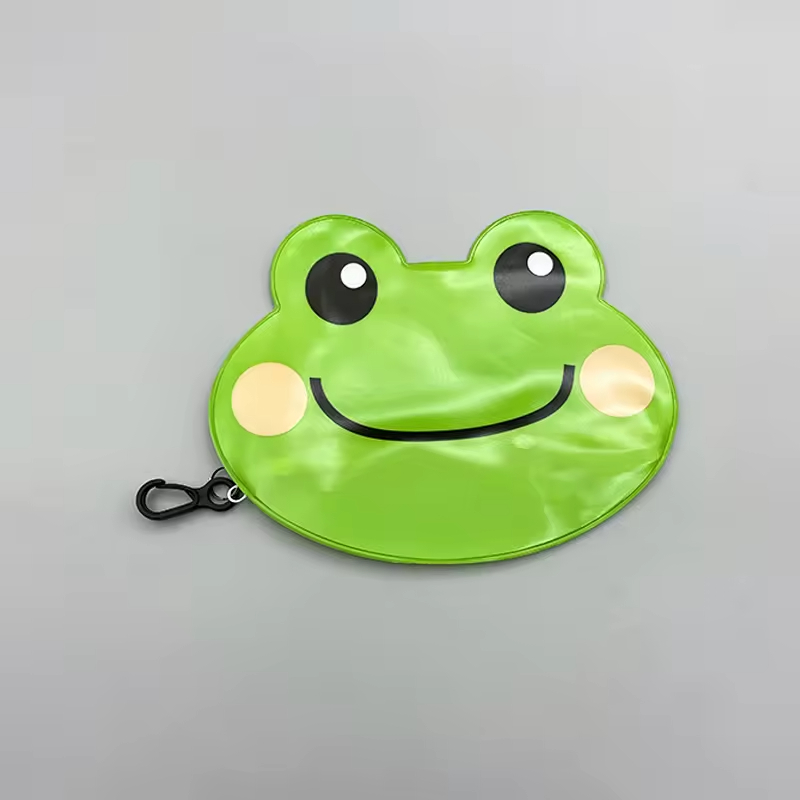 Customized Cute EVA Zipper Storage Bag for Baby Recycled Materials with Hooks for Convenient Walking Pouch Packaging