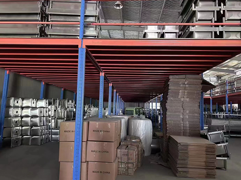 Plataforma de estanterías de dos capas para clientes venezolanos