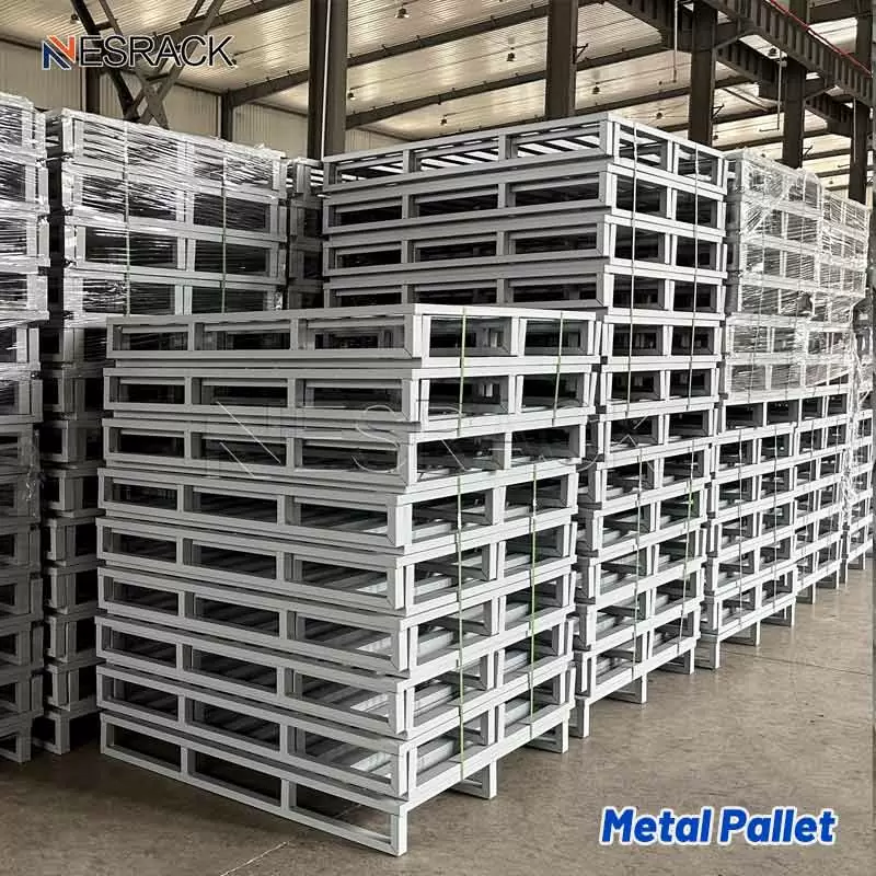 Paleta metálica