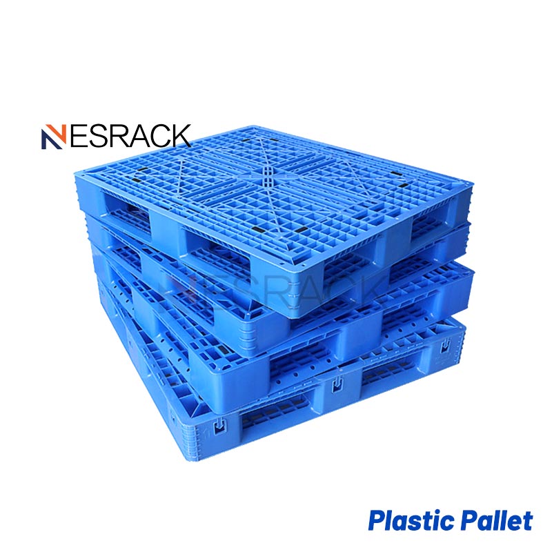 Пластиковый лоток