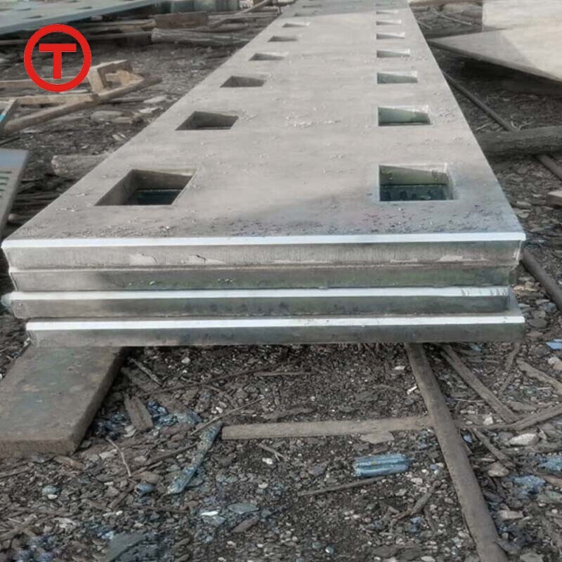 Плита из углеродистой стали