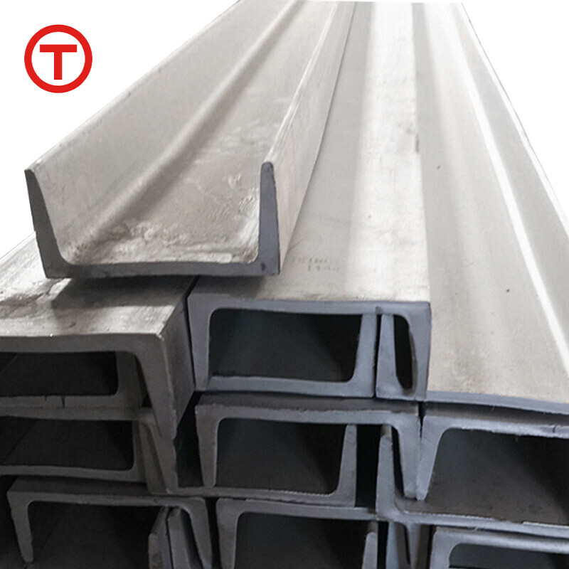 Стальной швеллер