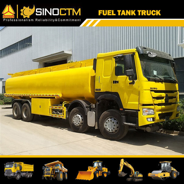 SINOTRUK HOWO 8X4 Fuel Tank Truck 30cbm Price