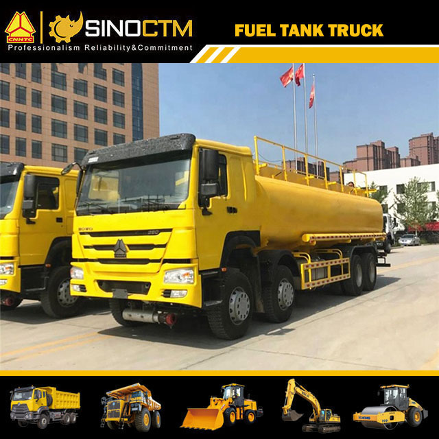 SINOTRUK HOWO 8X4 Fuel Tank Truck 30cbm Price