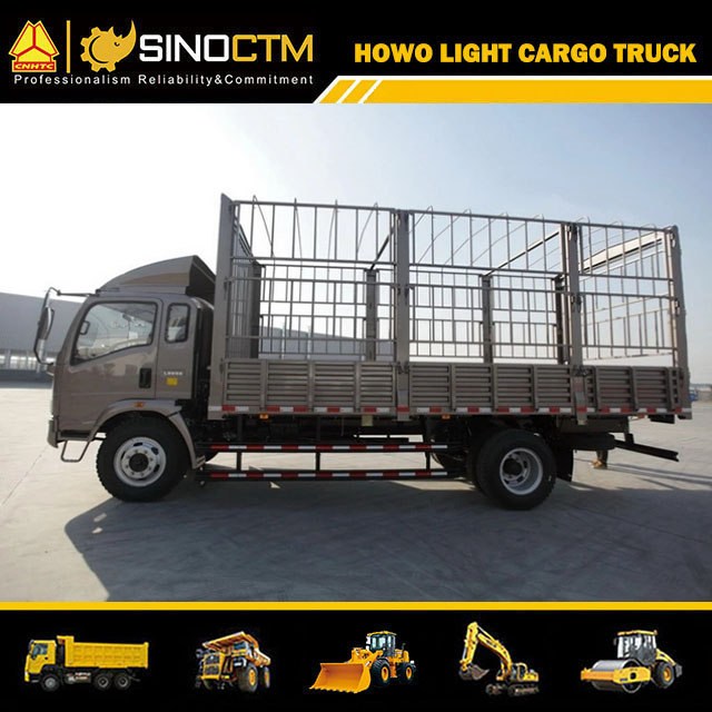 Sino truck HOWO Lorry Truck Stake Flatbed Fence Truck 4X2 Diesel Mini Light Cargo Truck
