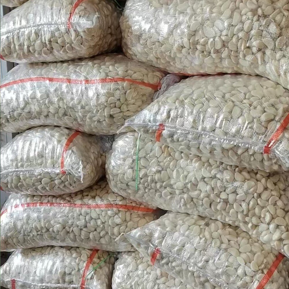 Peeled Garlic Cloves