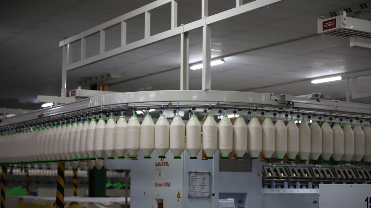 Como os VFDs Avançam a Eficiência da Produção Têxtil