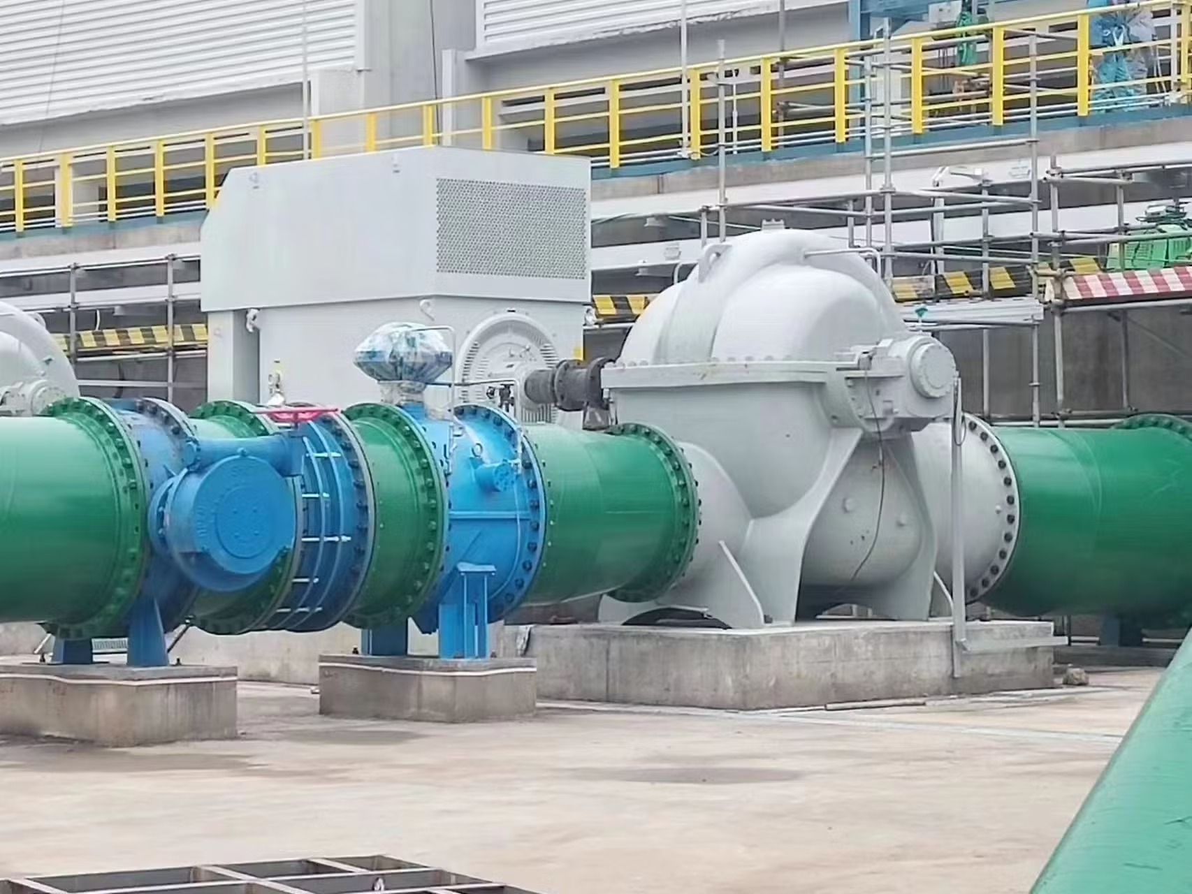 Como Aplicar Eficazmente VFDs a Bombas Centrífugas em 2025