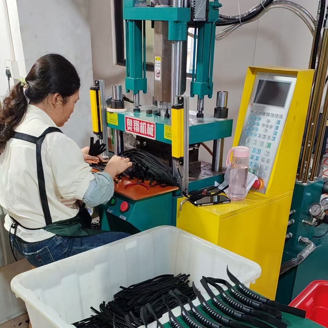 Hikking(2 Activities) ae9fad7f9abd5443c98bf1ff23d50d8