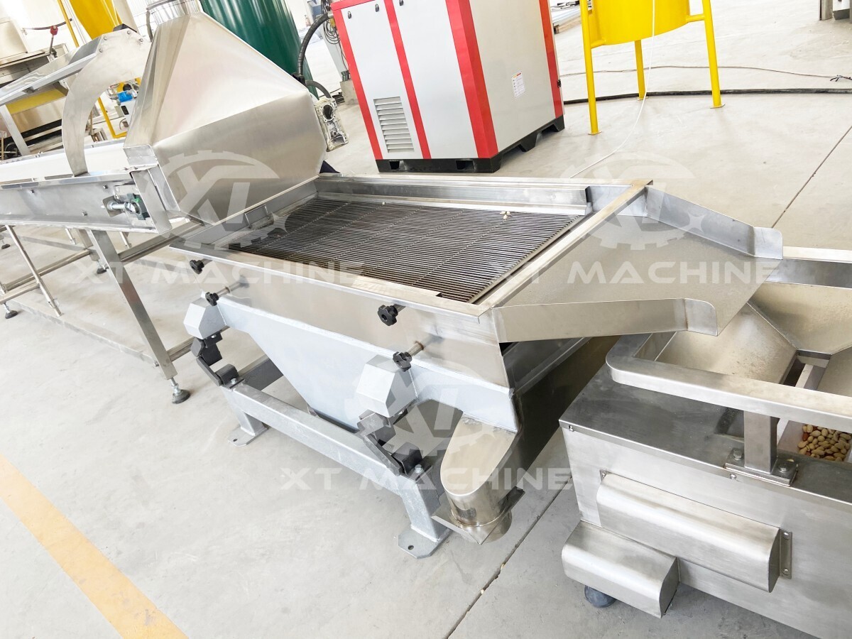 花生分级机/振动筛/花生半粒分选机