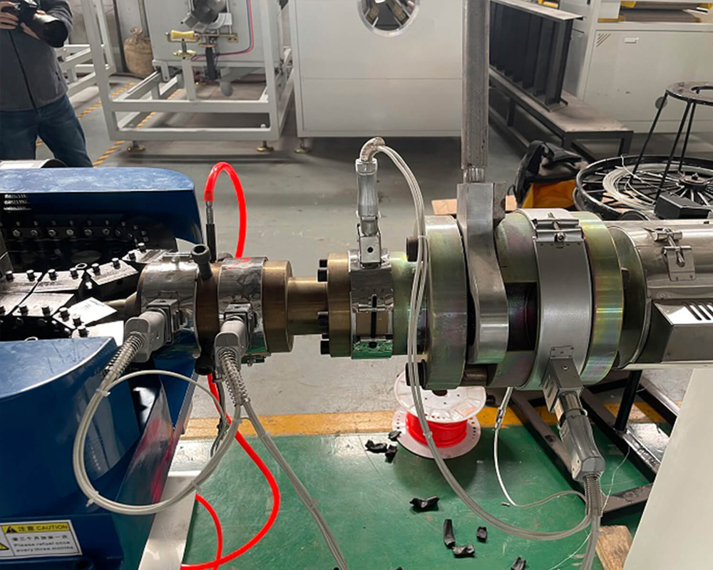 PE/PP single wall corrugated pipe production line