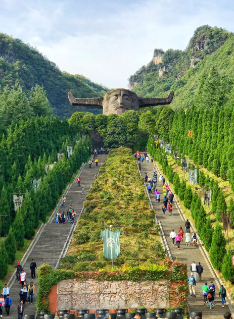 襄阳+丹江+武当山+神农架7日