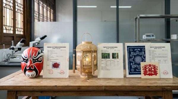 美国海关更新文化产品进口指南：中国非遗手作出口需材质溯源声明