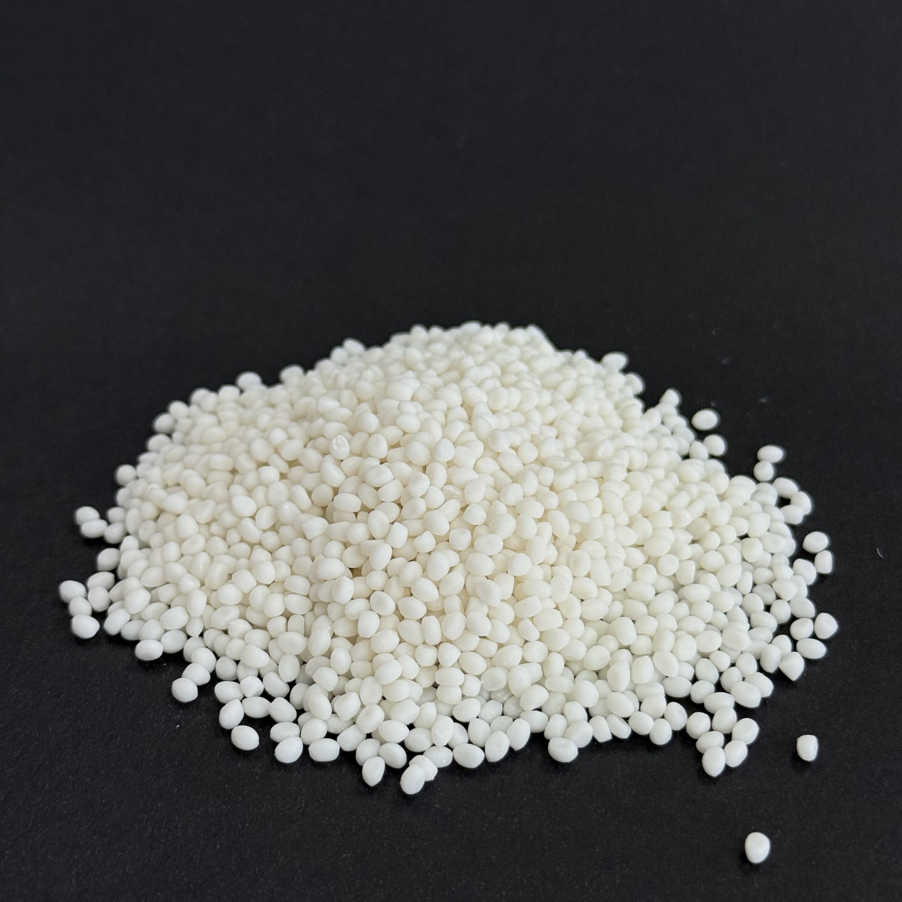 Сверхпрочный и морозостойкий нейлоновый материал