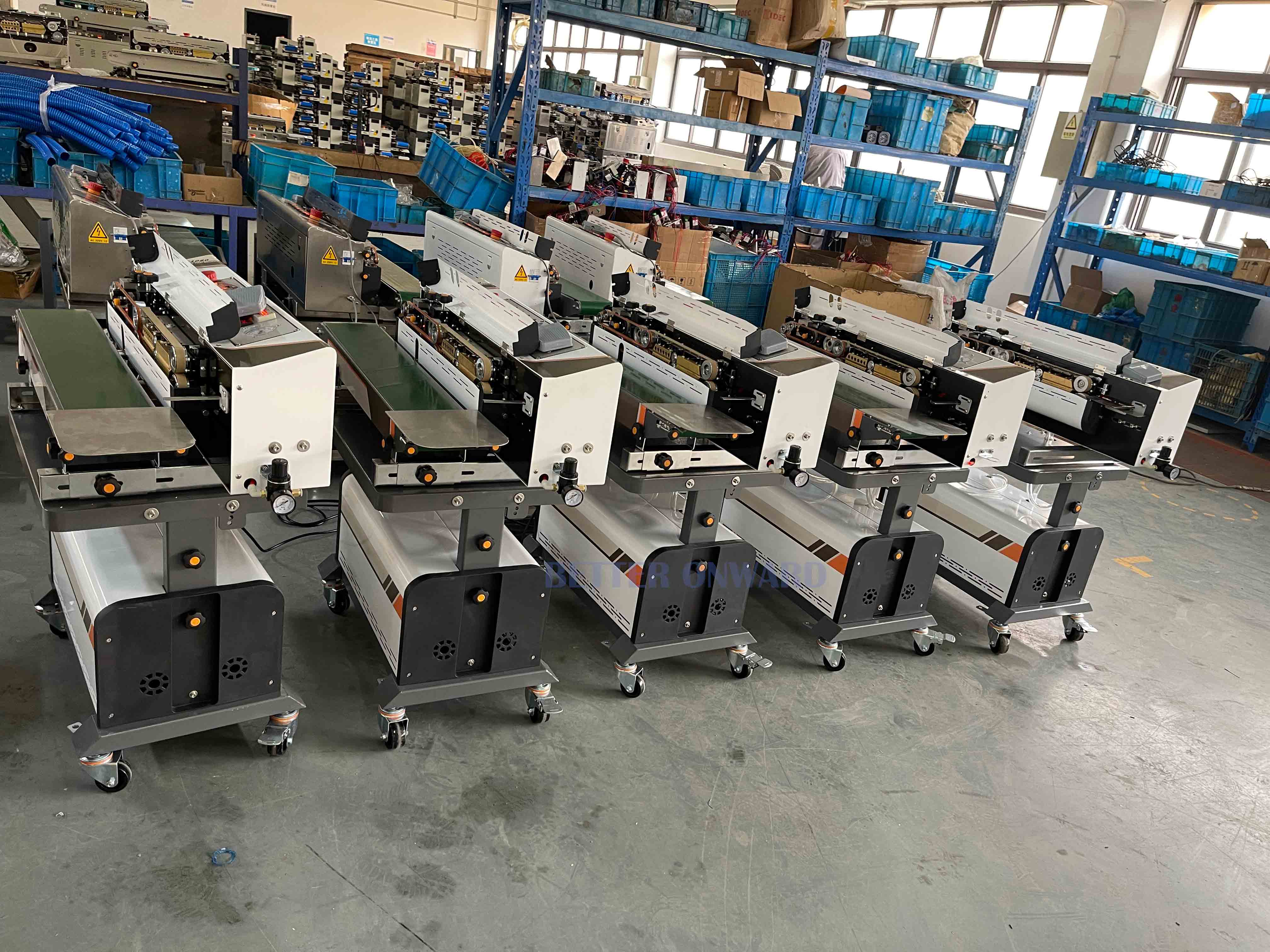 LF1080B Continuous Vacuum Air Suction Nitrogen Gas Filling Bags Band Sealing Machine