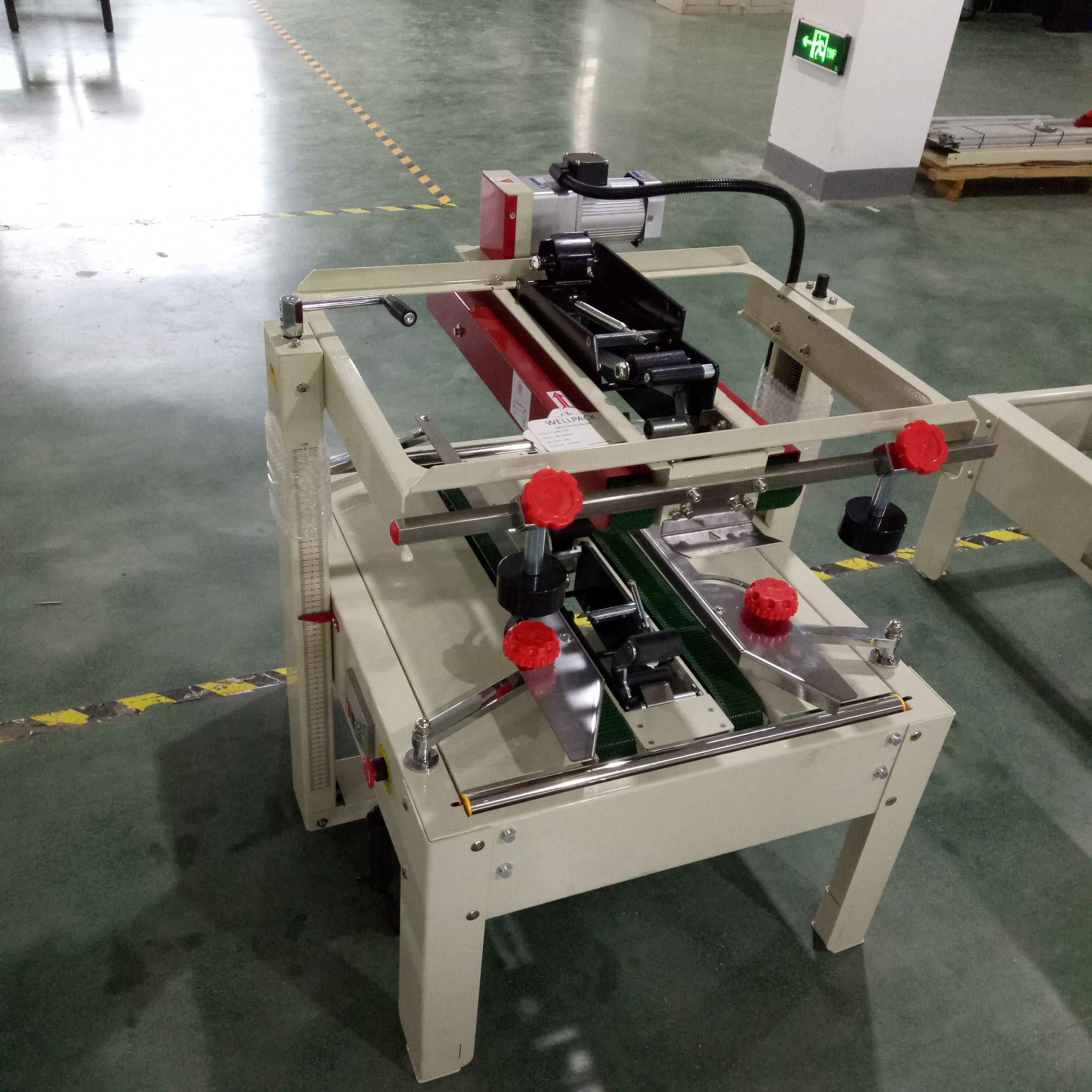 FXJ5050II Automatic Top and Bottom Drive Belt Carton Case Box Adhesive Tape Sealing Machine