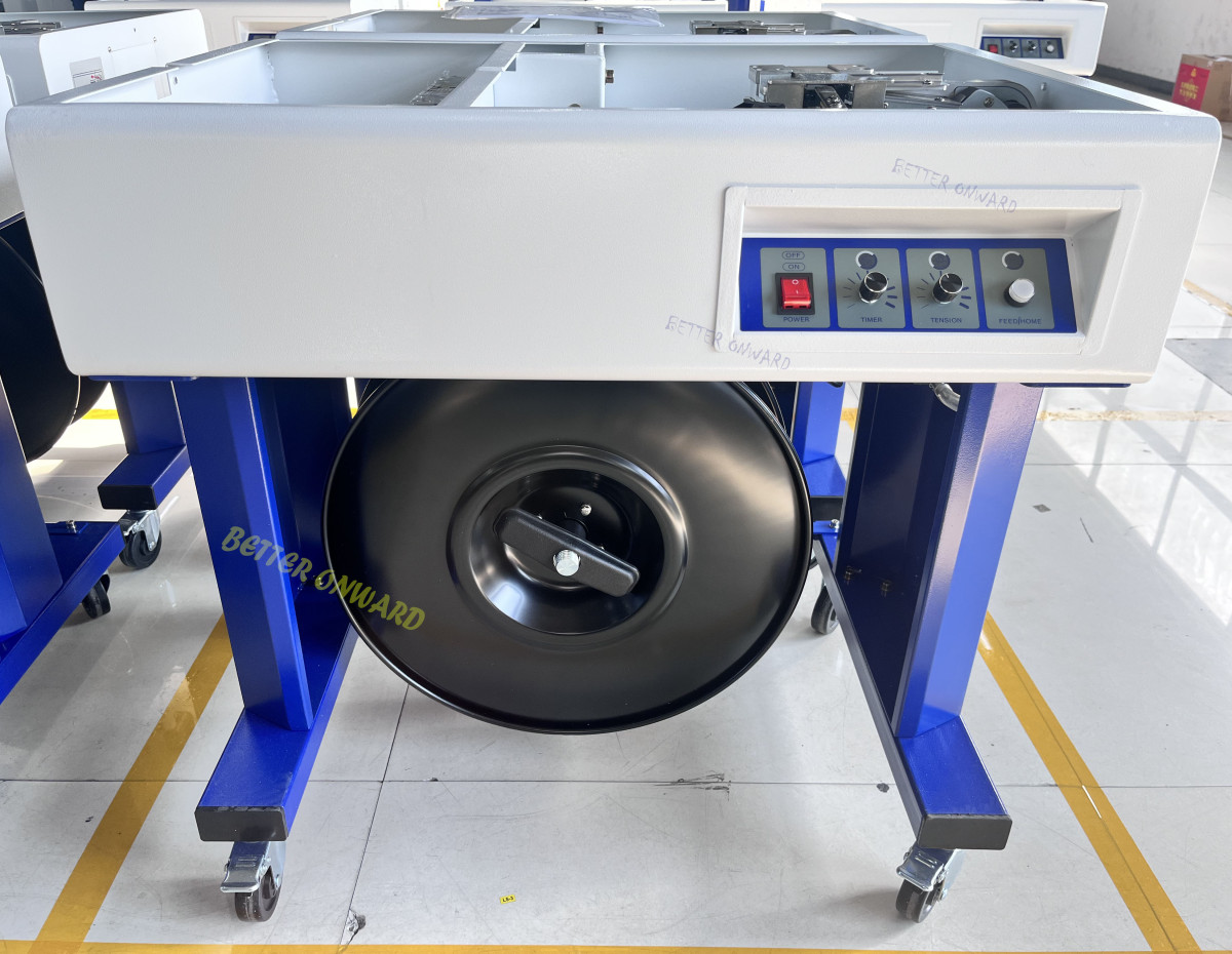 strapping machine 2