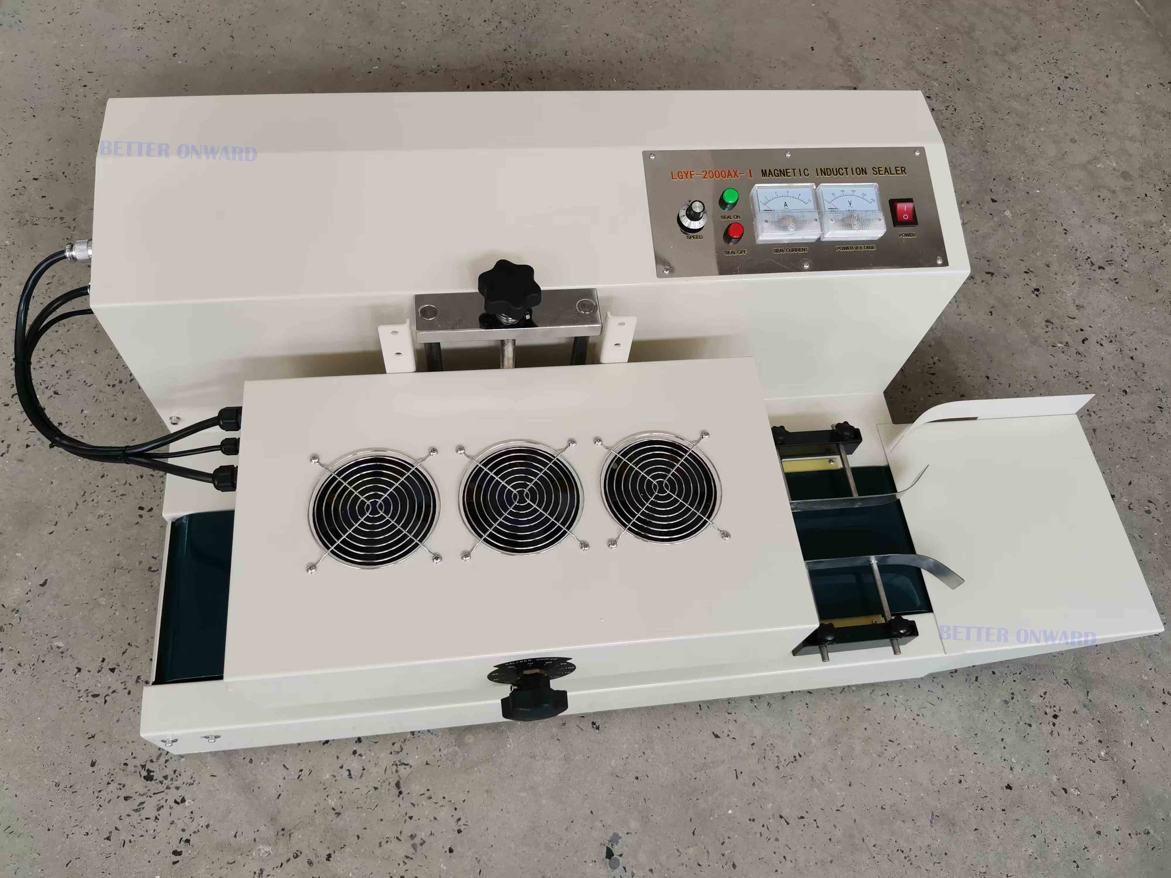 LGYF-2000AX-I Automatic Snack Between-meal Nibbles Packaging Bottle Electromagnetic Induction Aluminum Foil Sealing Machine