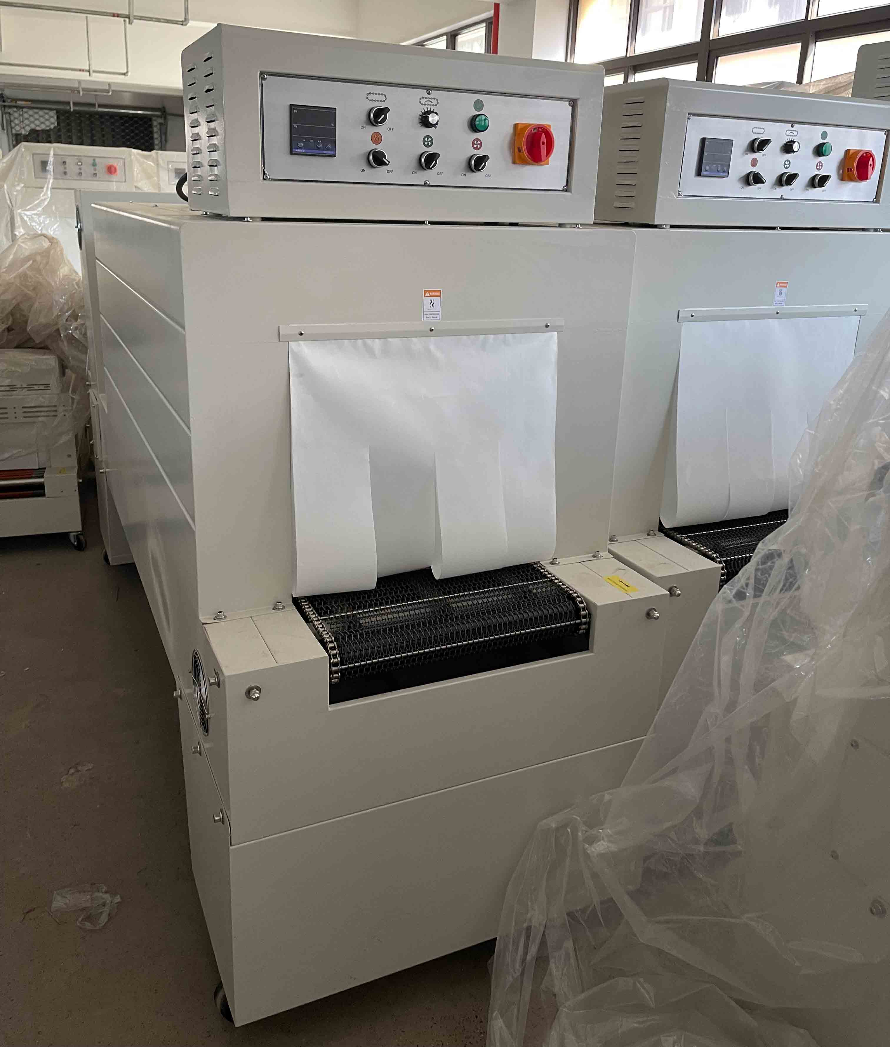 QSJ-5040A & BSE-5040A Automatic Water Bottle Sleeve Wrapper Plastic Film Sealer and Cutter and Shrink Tunnel Packaging Machine