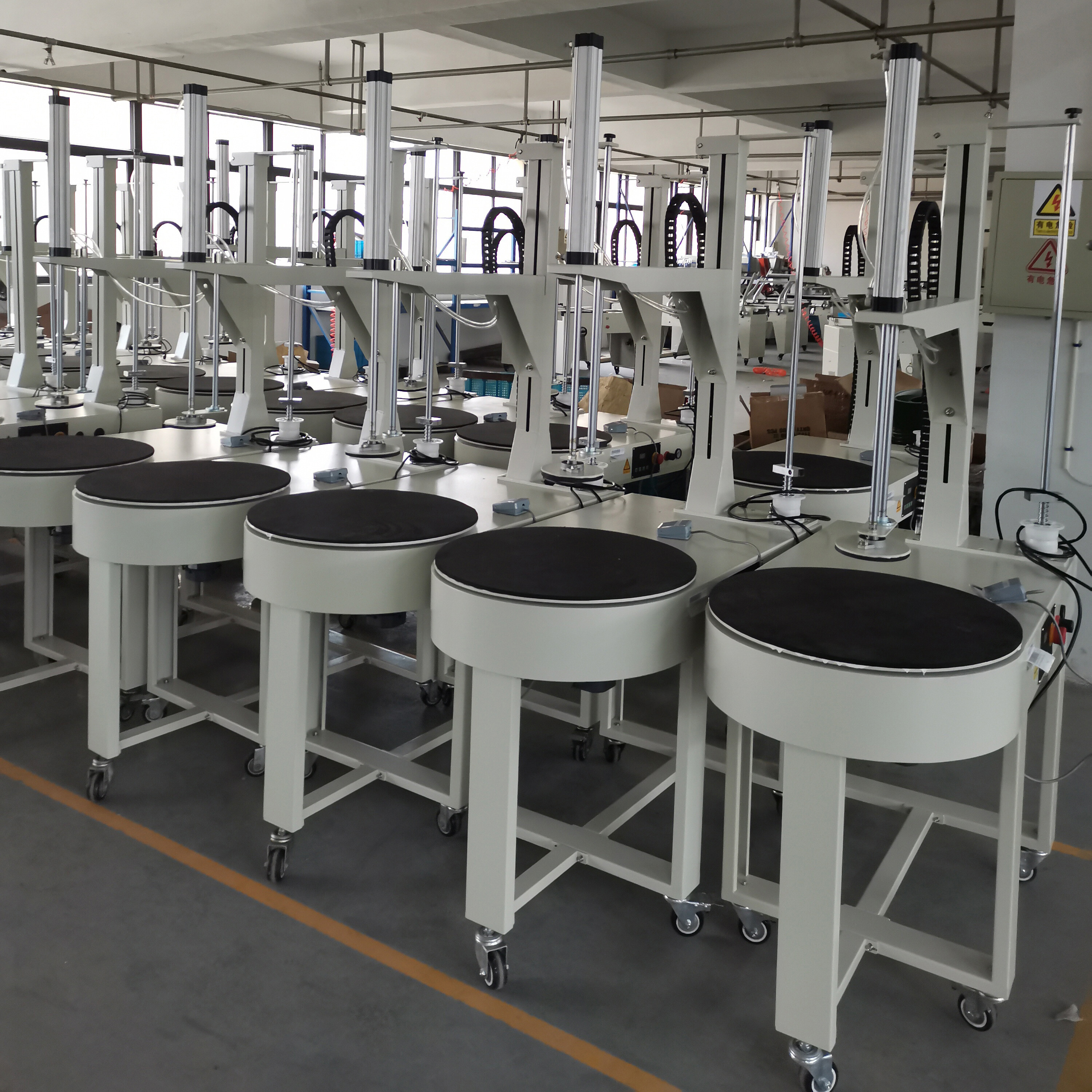 DBC800S Semi-automatic Stretch Film Cartons Wrapping Machine with air Cylinder Pressing Plate