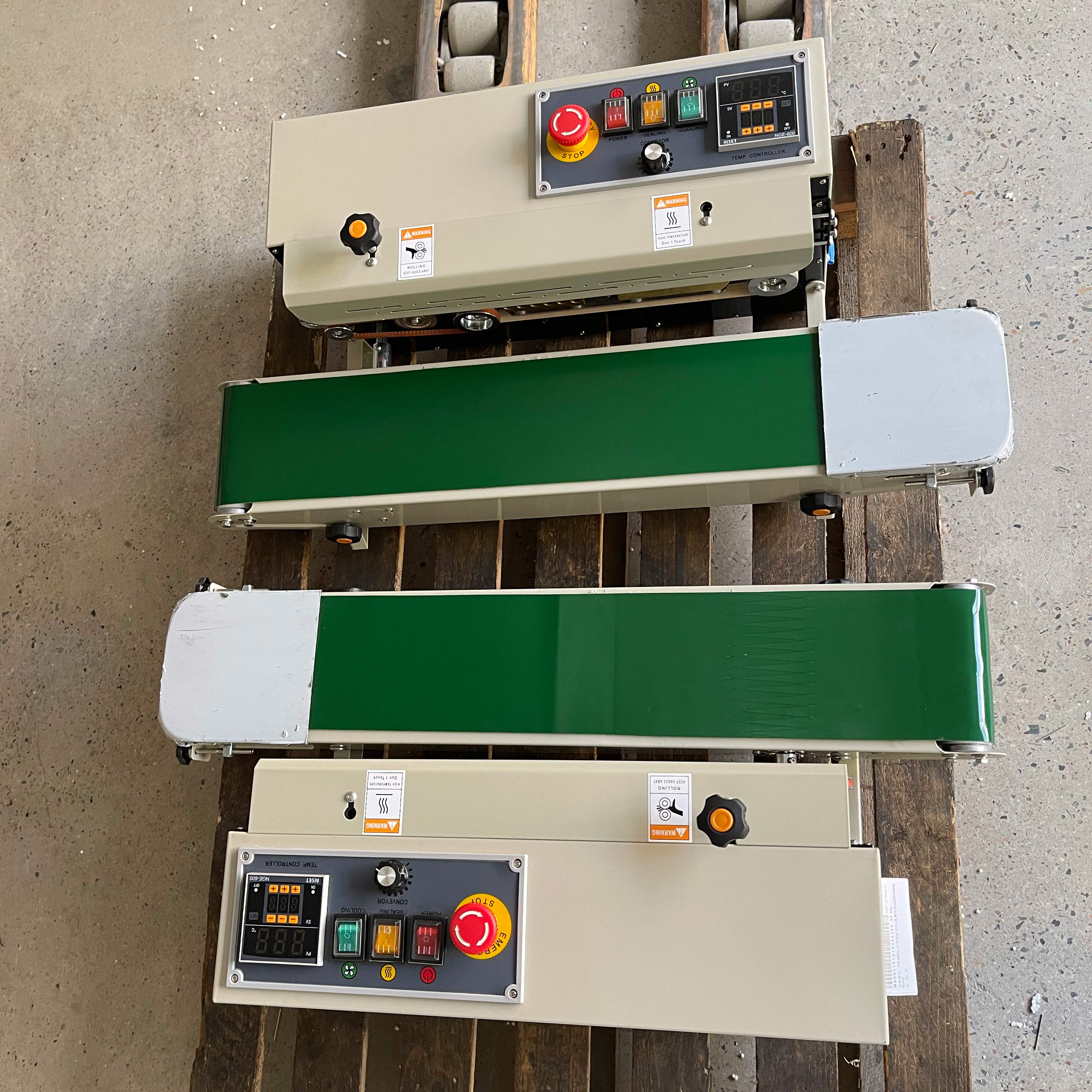 FR900 Automatic Plastic Film Sealer Continuous Bags Band Sealing Machine with Steel Wheel Printing