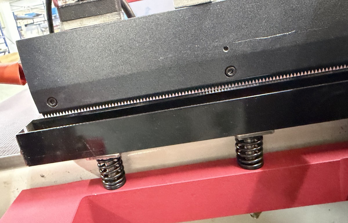 1780305301920000877478019072.jpg