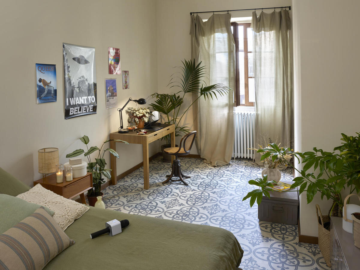 IN_RR_ICONIK_Hastings_Blue_Grey_landscape IN_RR_ICONIK_Hastings_Blue_Grey_landscape