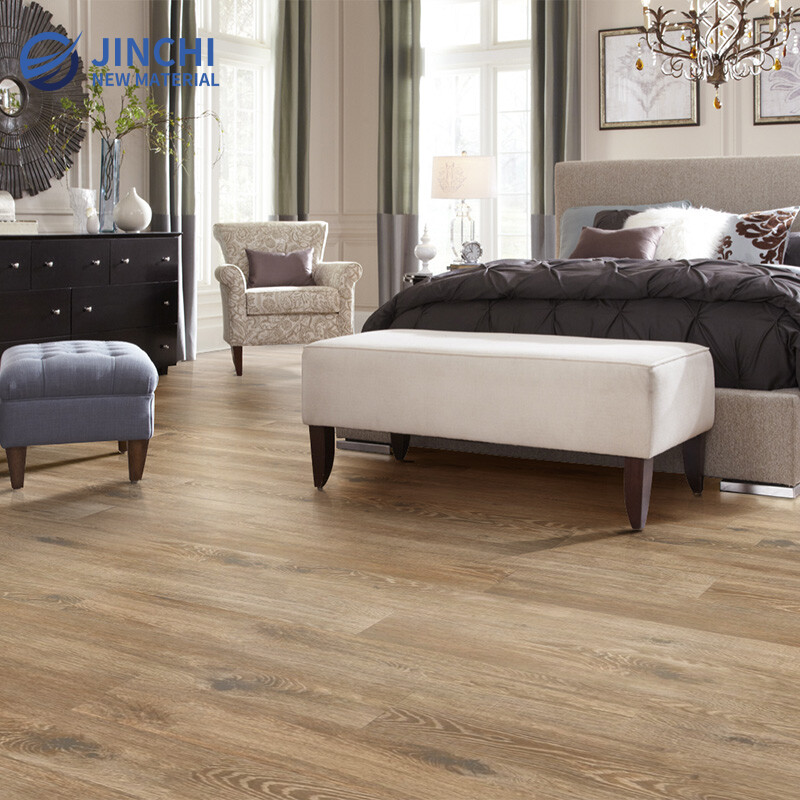 Croissant Seamless Flooring