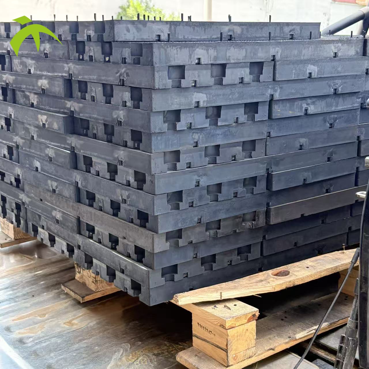 Поставка деталей для горнодобывающей промышленности и решения для грохочения руды