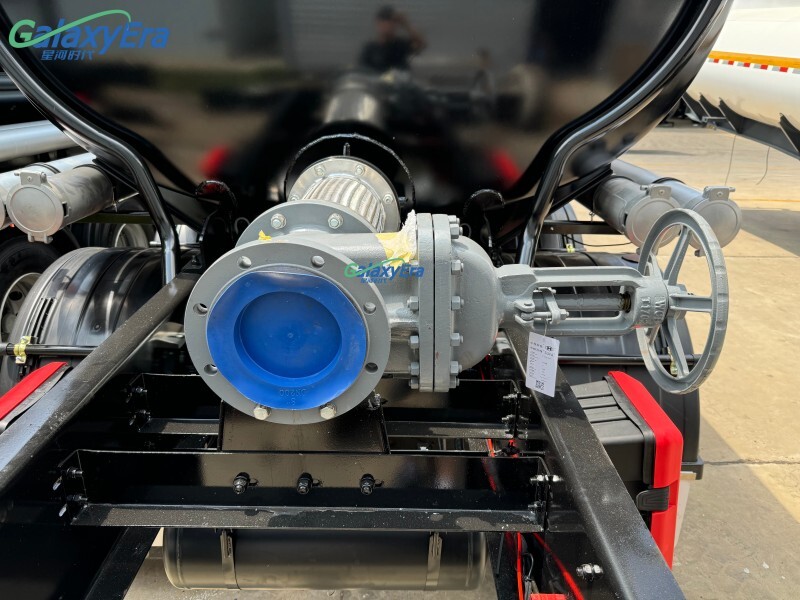 Semirremolque Cisterna de Combustible Diésel