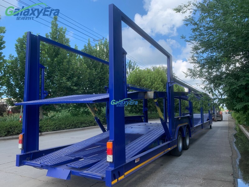 6 Remolque transportador de automóviles