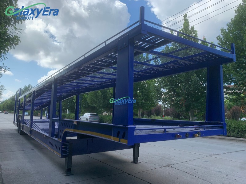 6 Remolque transportador de automóviles