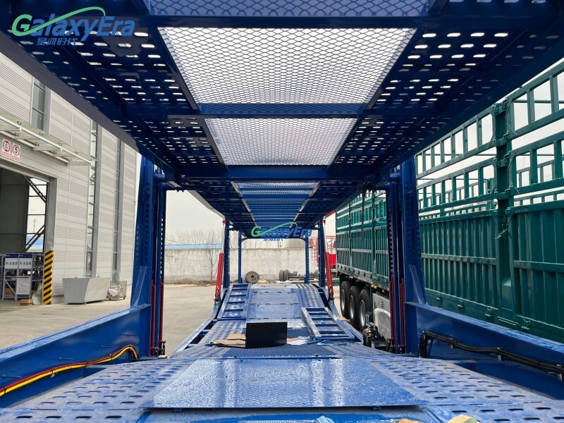 6 Remolque transportador de automóviles