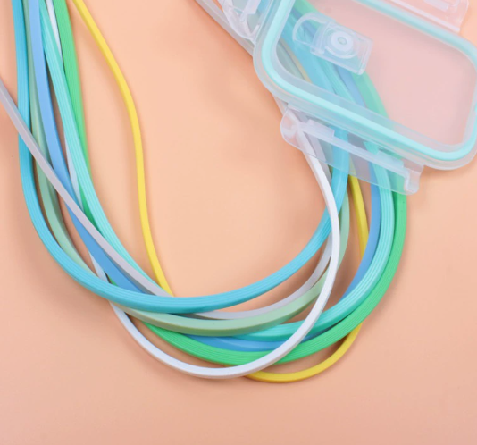 Elastic rubber seals