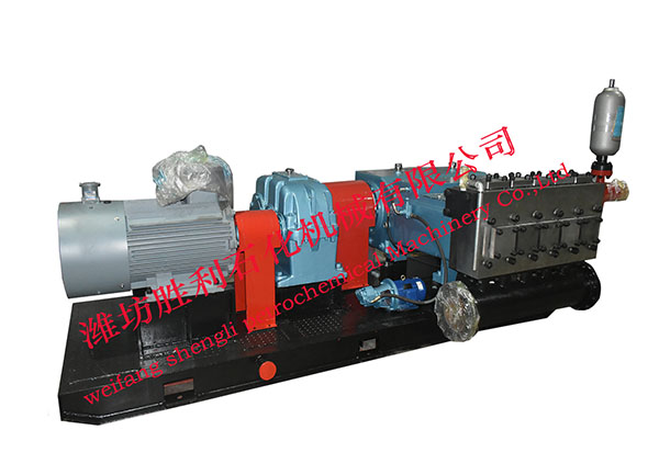 Oil and gas mixed transport pump