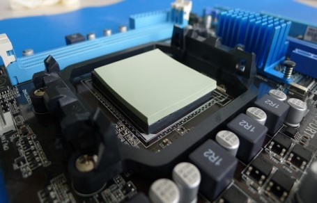 Silicon thermal pad