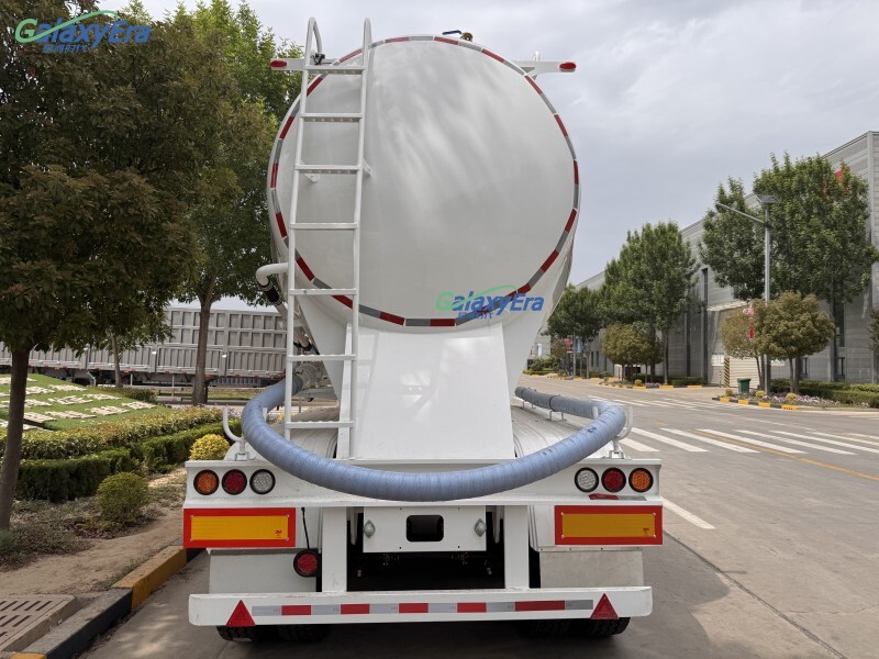 Remolque de Cemento a Granel