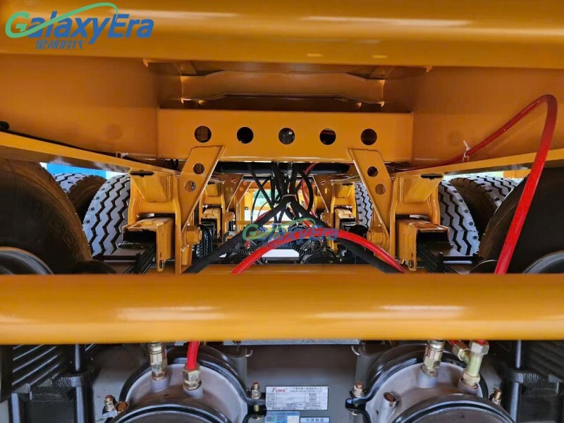 Semi Remolque de Tres Ejes con Laterales Abatibles