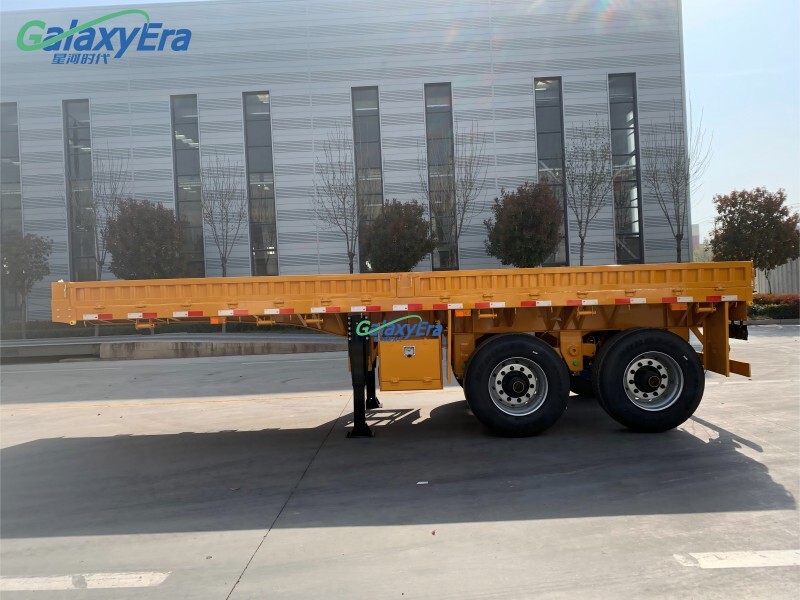 Semi Remolque de Tres Ejes con Laterales Abatibles