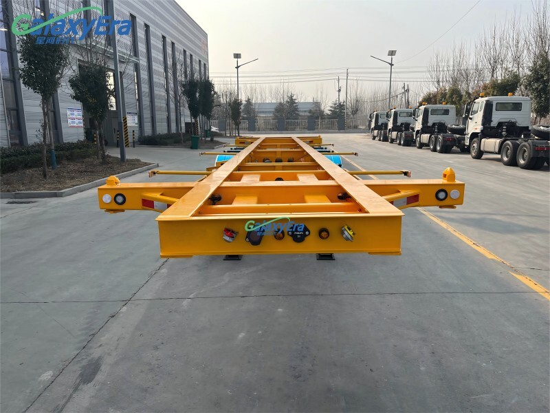 Semirremolque esquelético de 12M