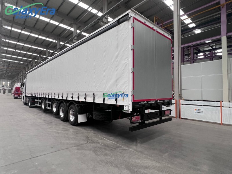 Remolque de Cortina Lateral de 3 Ejes en Venta