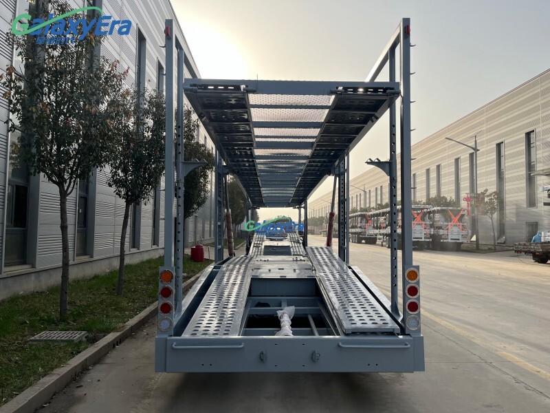 4 Remolque para Transporte de Automóviles