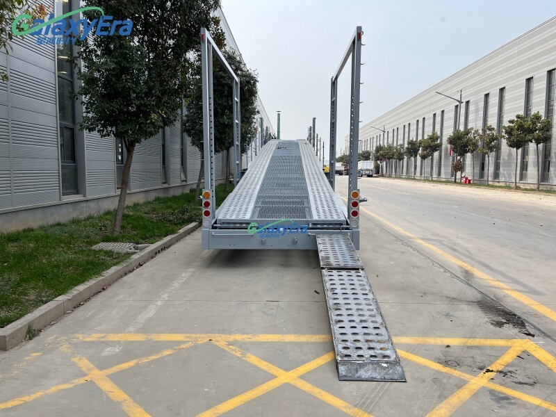 4 Remolque para Transporte de Automóviles